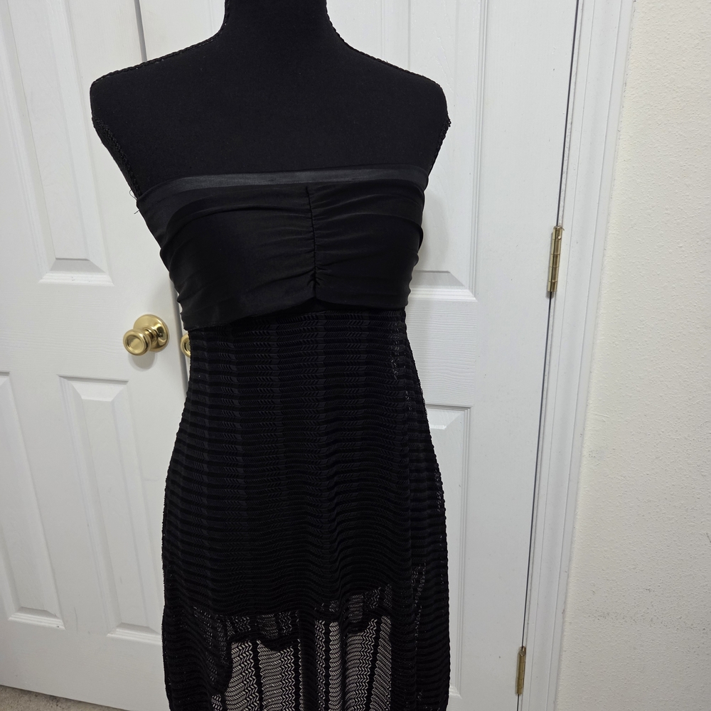 Elegant Black Strapless Bathing Suit Coverup